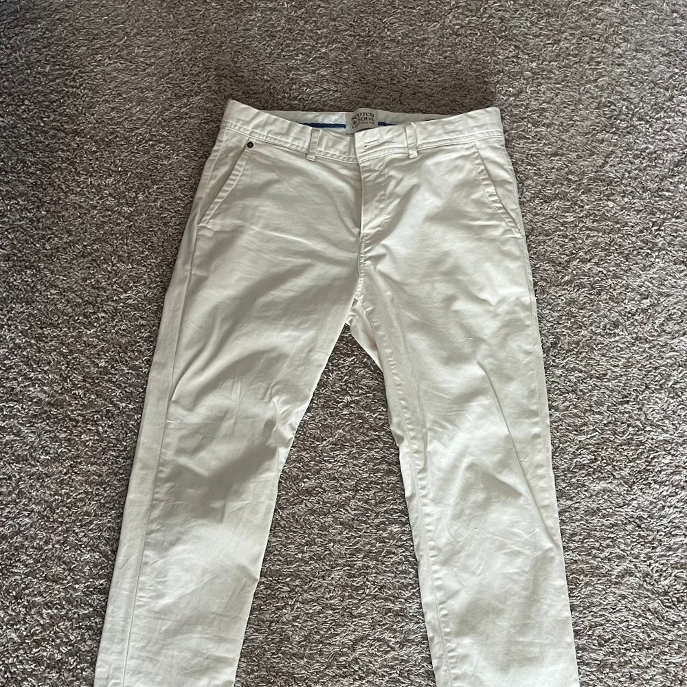 Mott garment-dyed super-slim fit chino